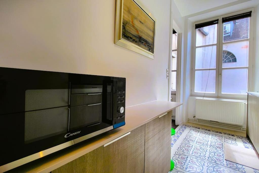 Appartement De La Bibliotheque Besançon Extérieur photo